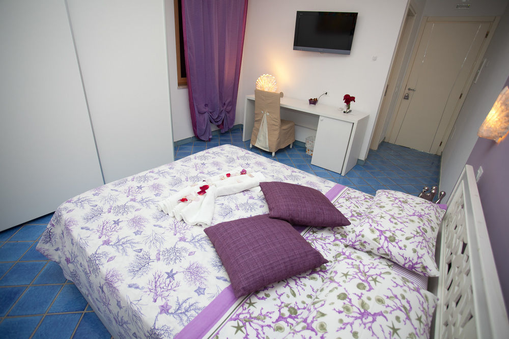 B&B Villa Pimm'S Zambrone Esterno foto