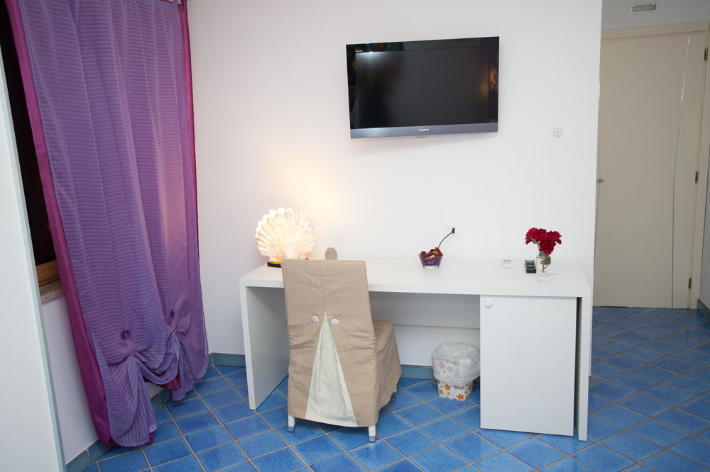 B&B Villa Pimm'S Zambrone Esterno foto