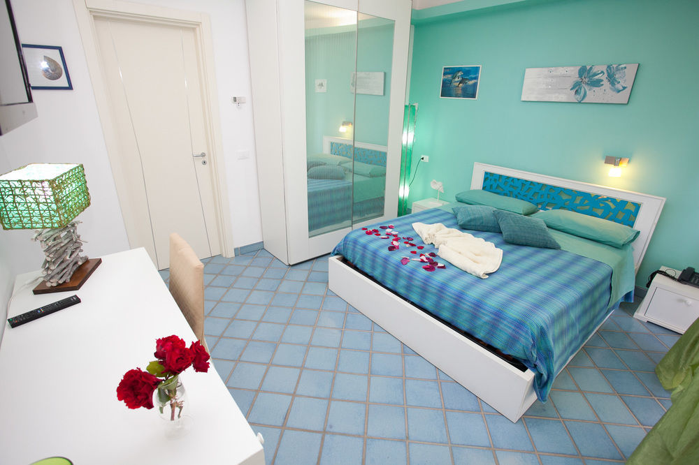 B&B Villa Pimm'S Zambrone Esterno foto