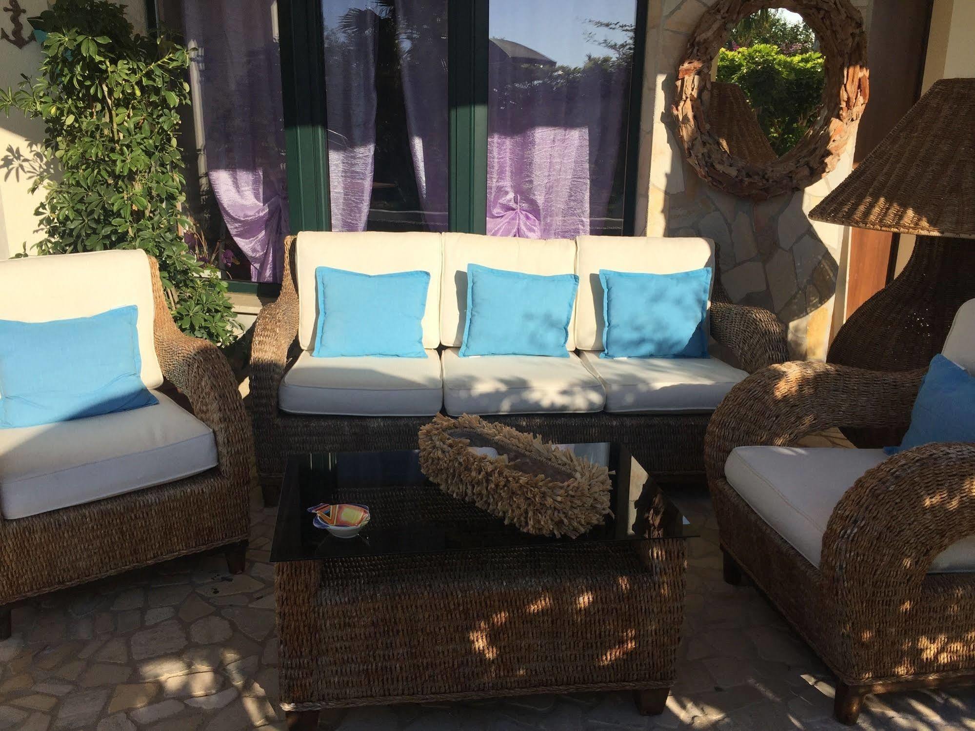 B&B Villa Pimm'S Zambrone Esterno foto