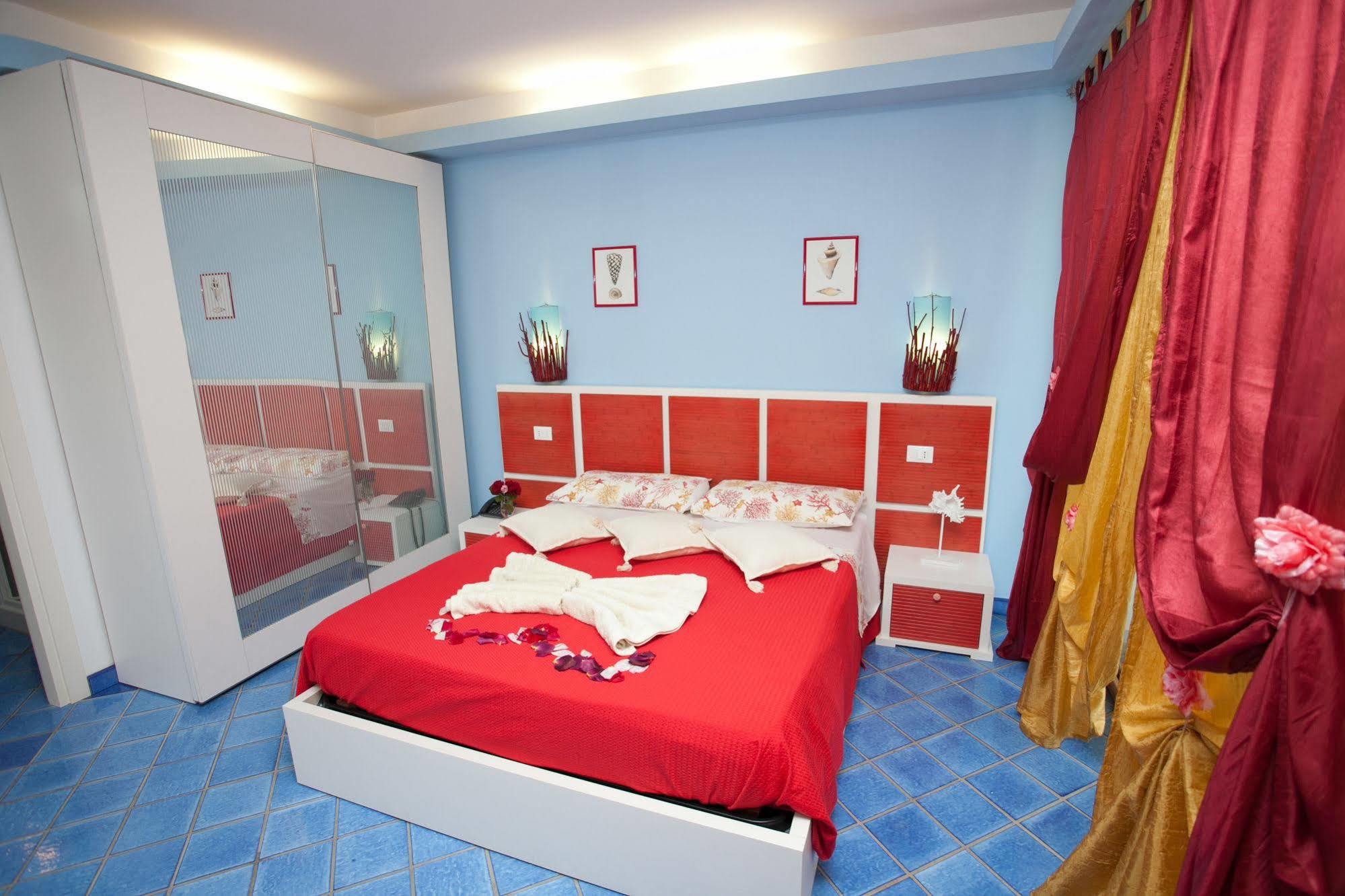 B&B Villa Pimm'S Zambrone Esterno foto