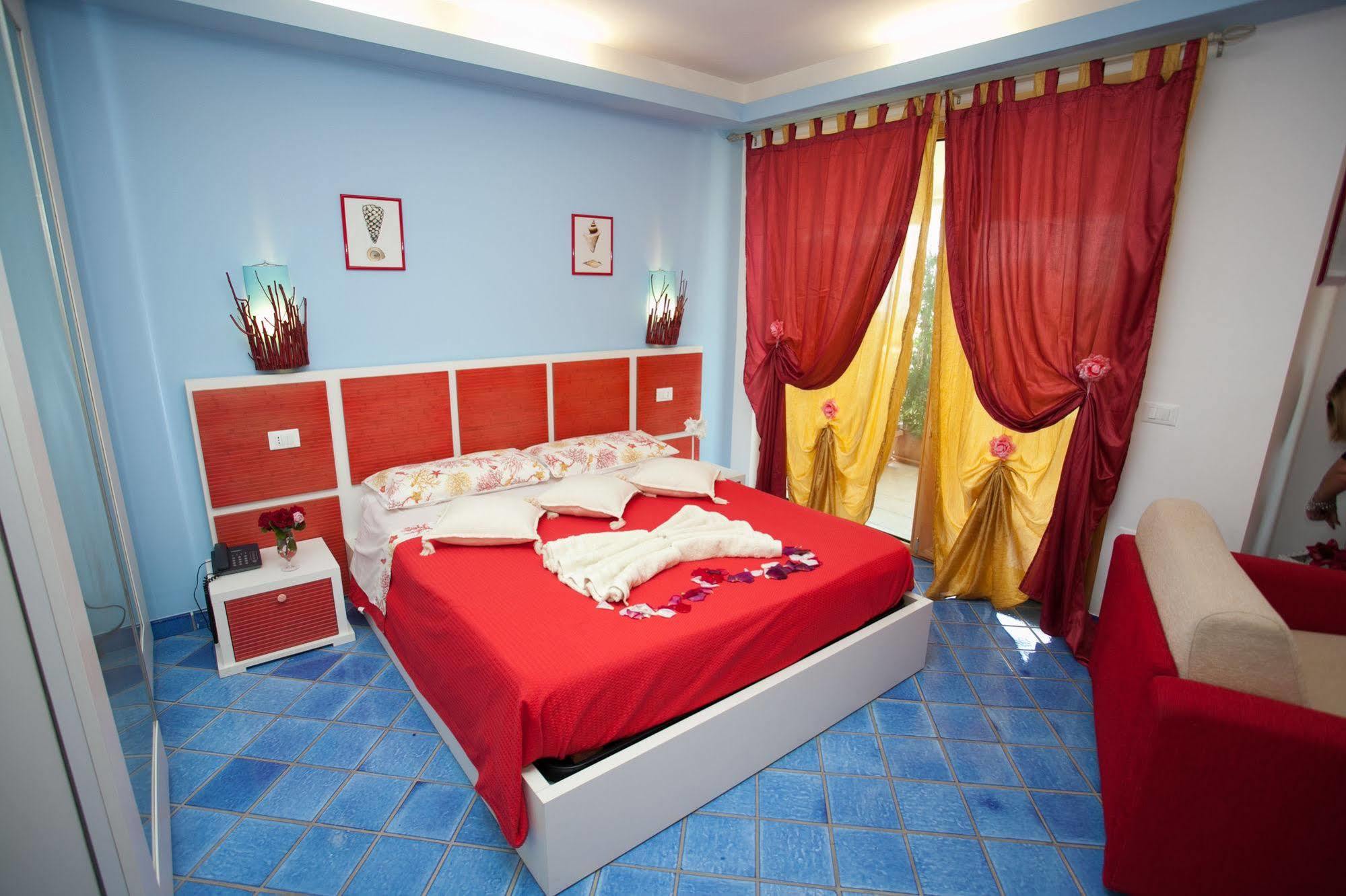 B&B Villa Pimm'S Zambrone Esterno foto